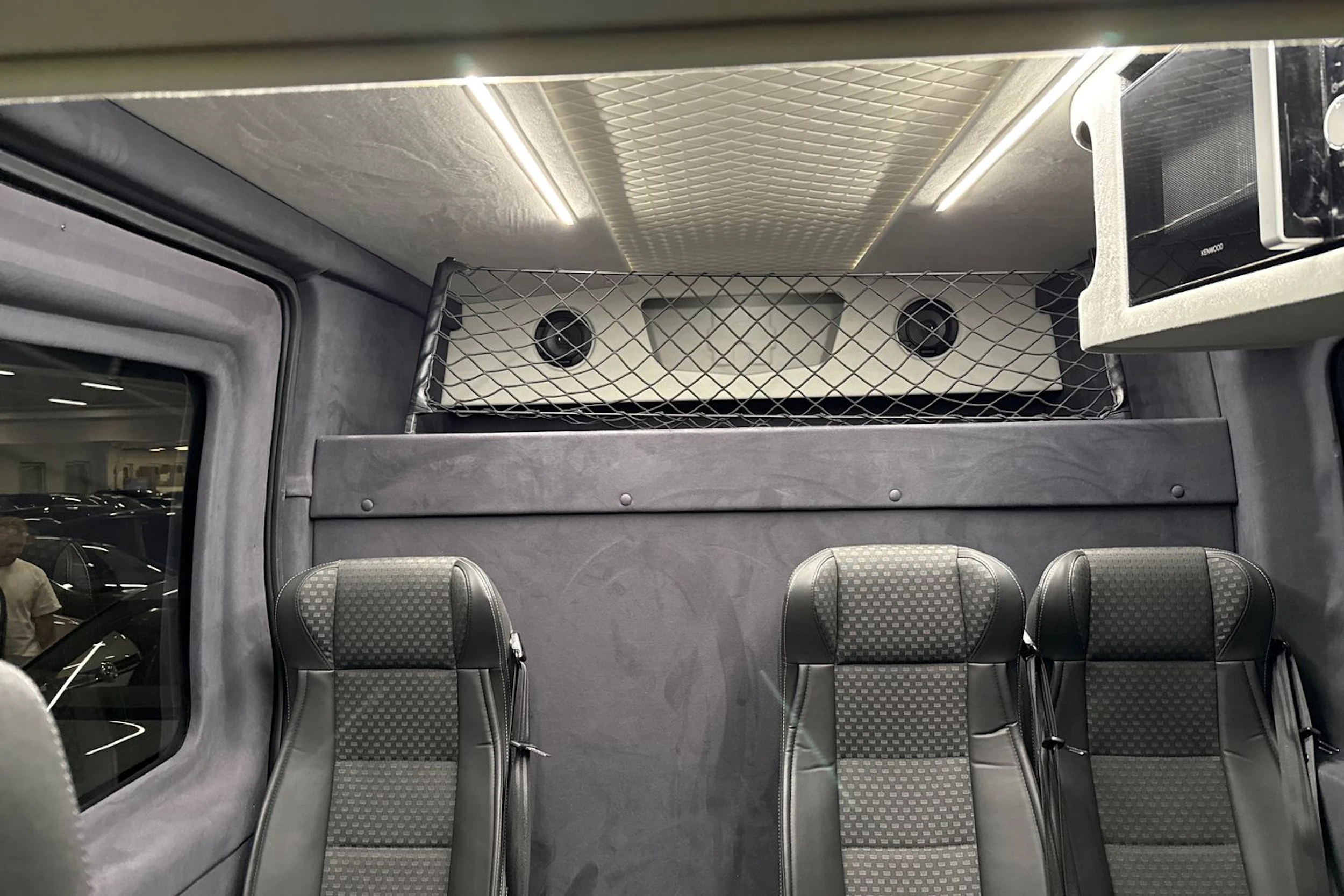 met. harmaa Ford Transit 2021 kuva 19.