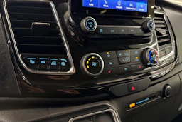 met. harmaa Ford Transit 2021 kuva 24.