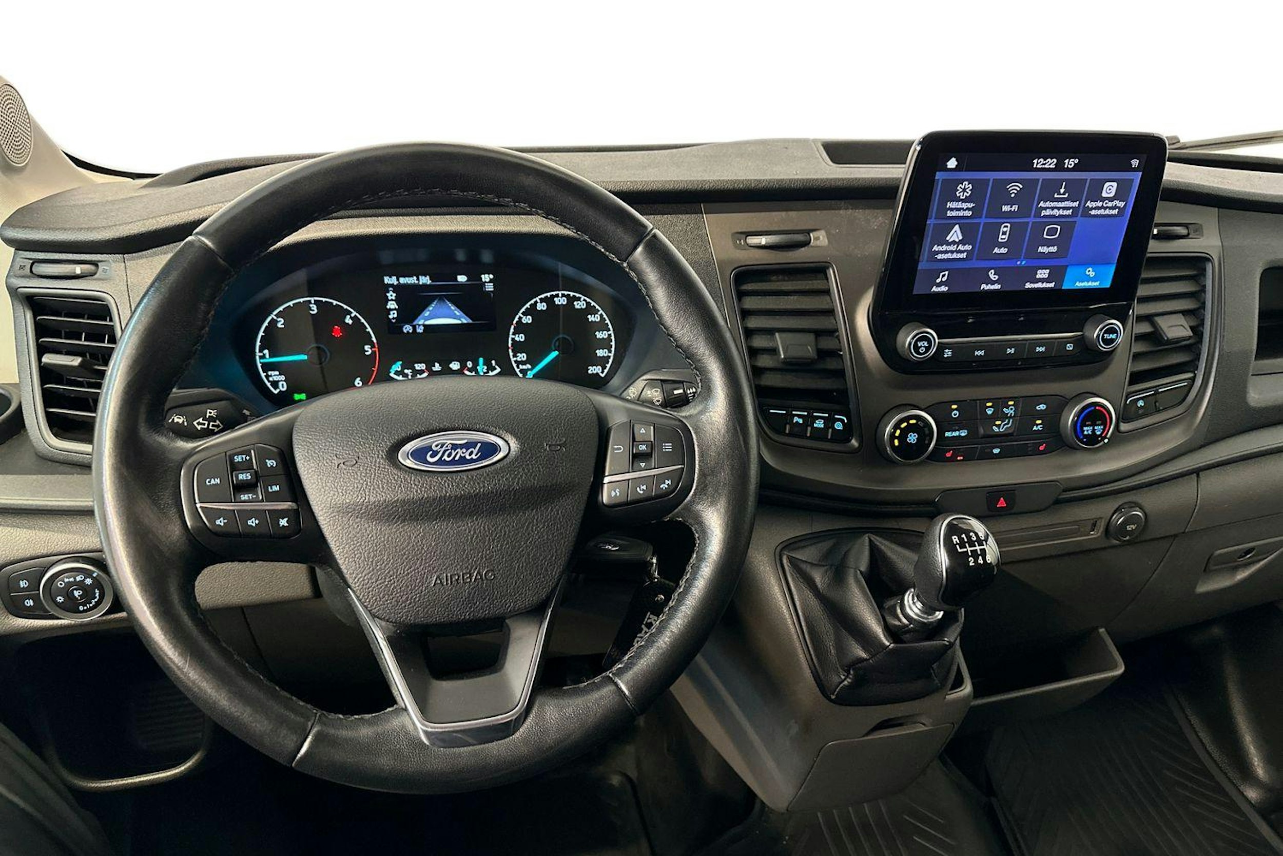 valkoinen Ford Transit 2021 kuva 9.