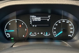 valkoinen Ford Transit 2021 kuva 22.