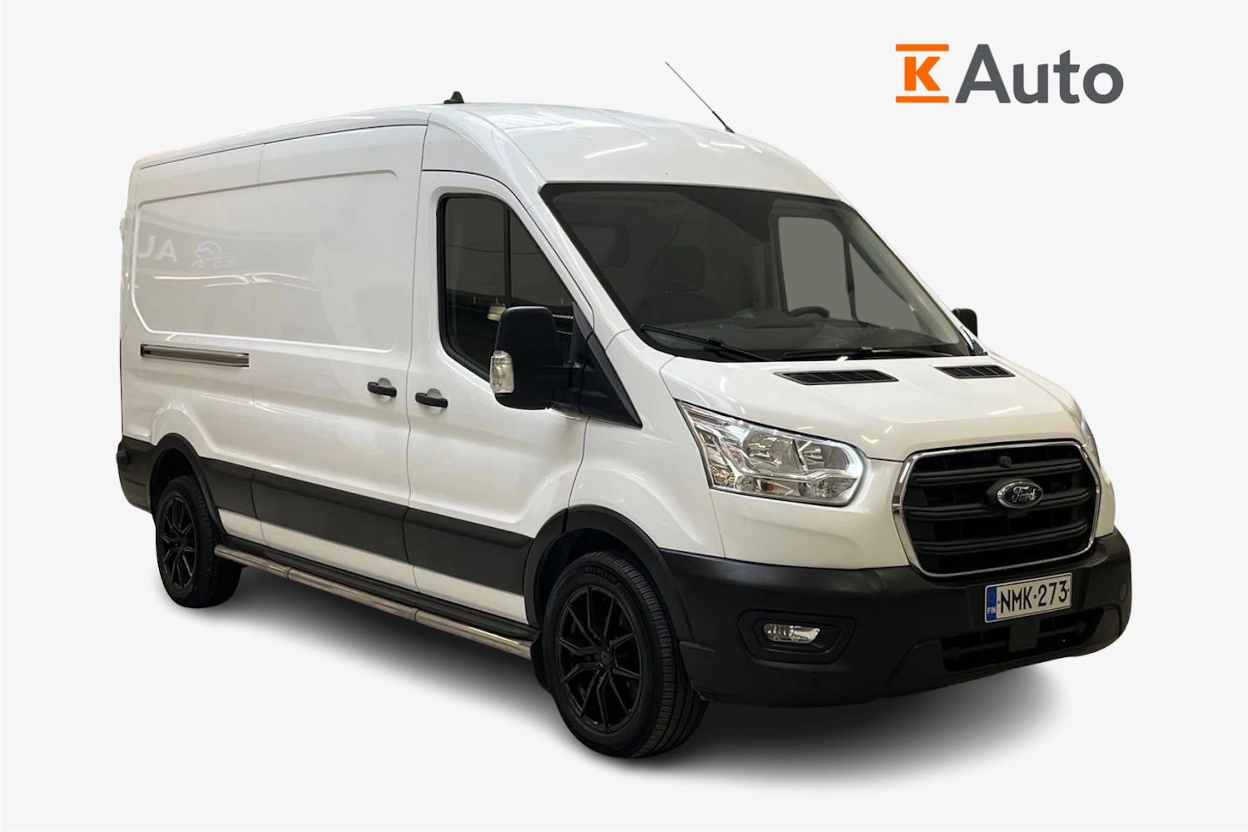 valkoinen Ford Transit 2021 kuva 1.