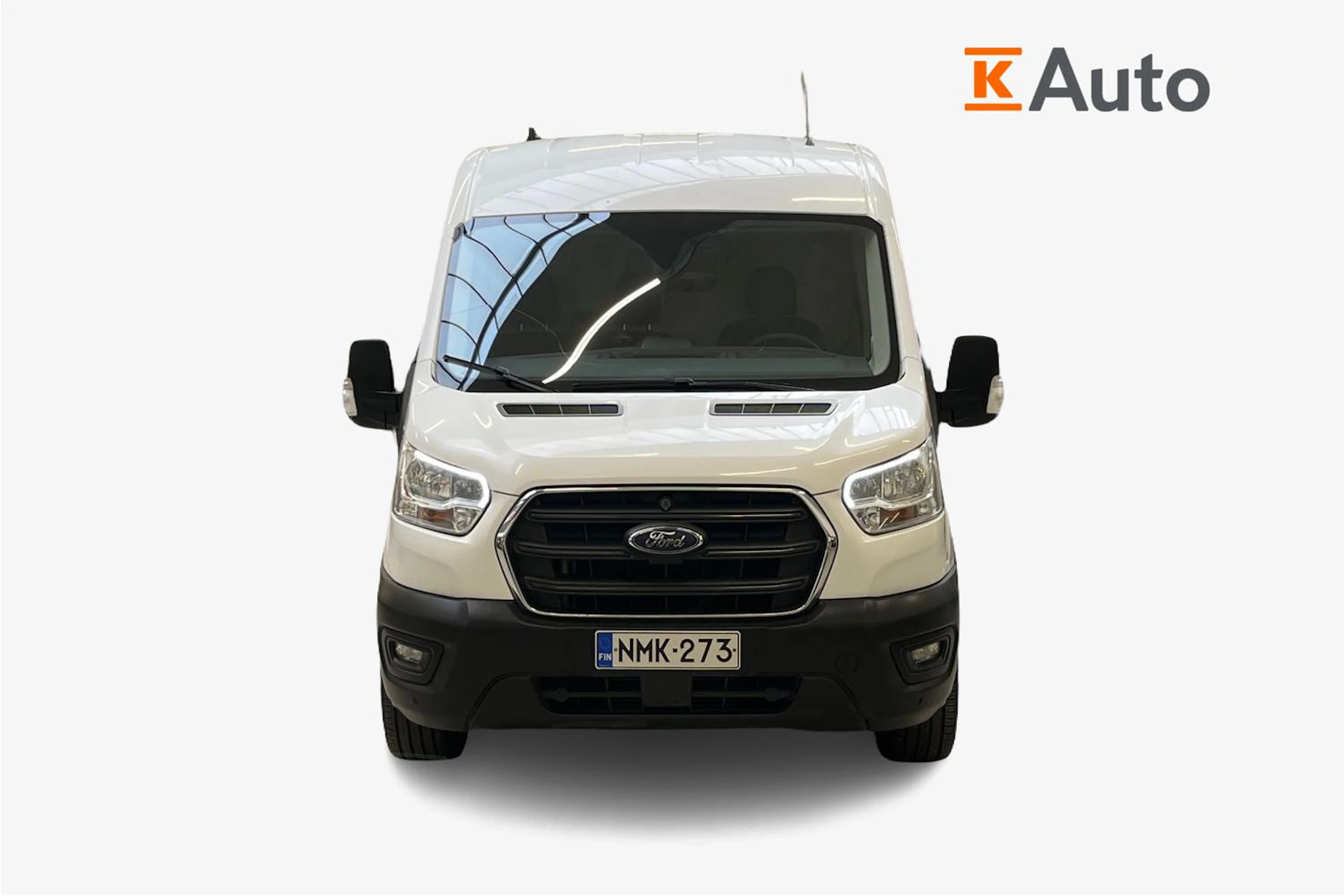 valkoinen Ford Transit 2021 kuva 5.