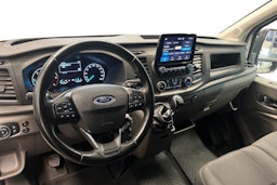 valkoinen Ford Transit 2021 kuva 7.