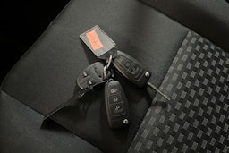 valkoinen Ford Transit 2021 kuva 31.
