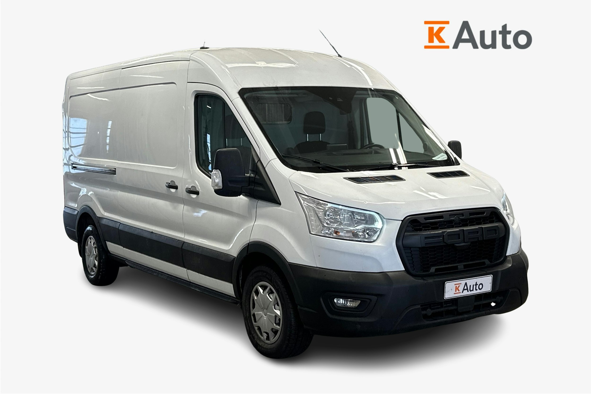 valkoinen Ford Transit 2022 kuva 1.