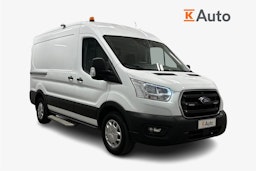 valkoinen Ford Transit 2022 kuva 1.