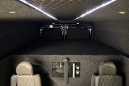 musta Ford Transit 2022 kuva 19.