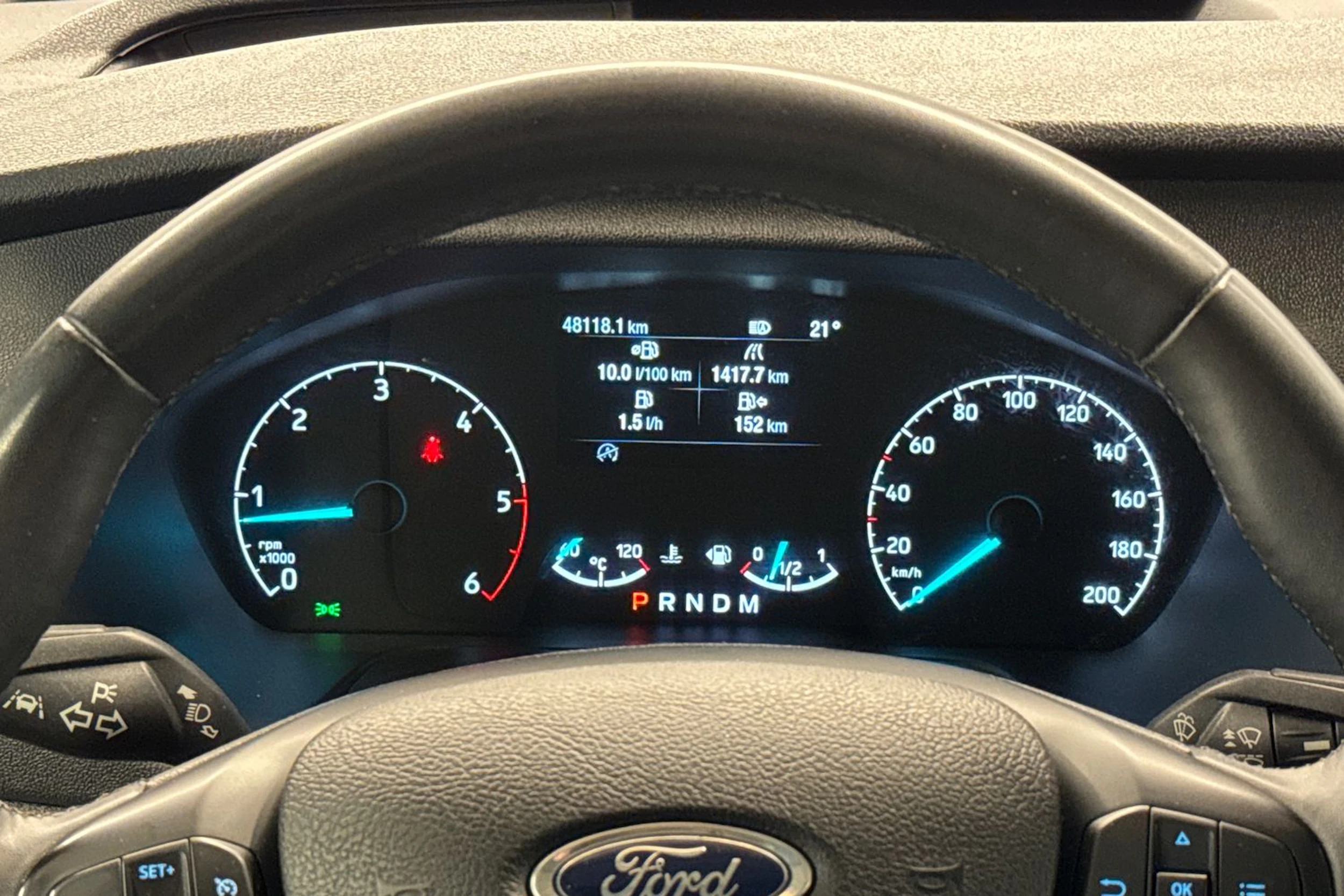 musta Ford Transit 2022 kuva 21.