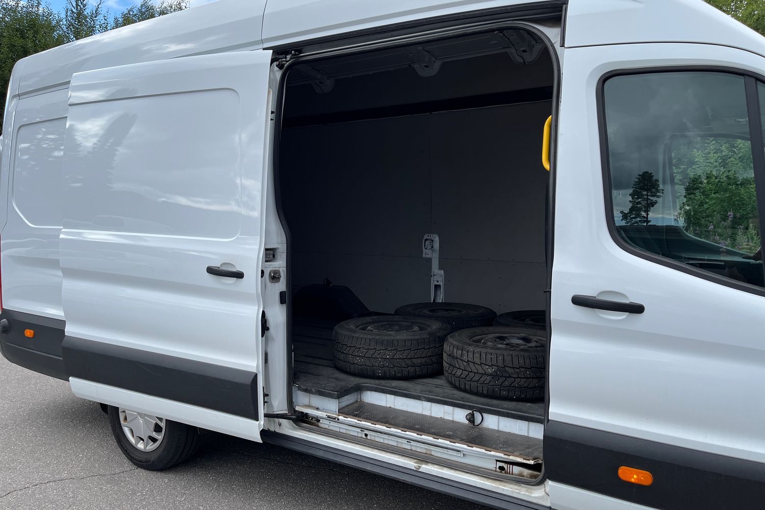 Ford Transit 2022, kuva 4/5