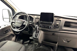 sininen Ford Transit 2022 kuva 11.