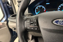 sininen Ford Transit 2022 kuva 15.