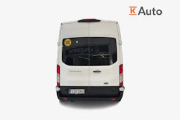 valkoinen Ford Transit 2022 kuva 3.