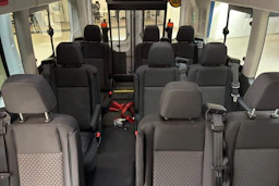 valkoinen Ford Transit 2022 kuva 24.