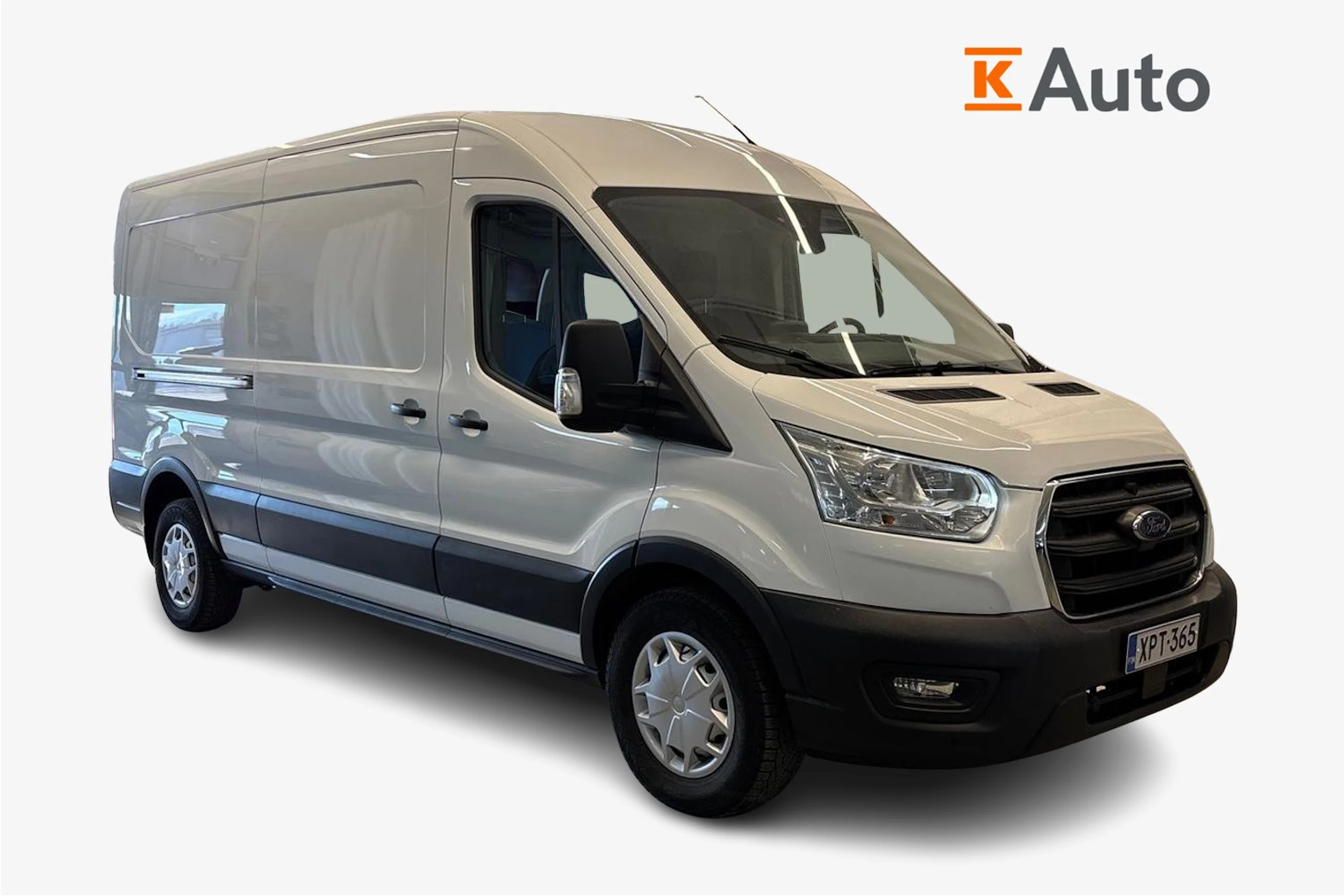 valkoinen Ford Transit 2022 kuva 1.