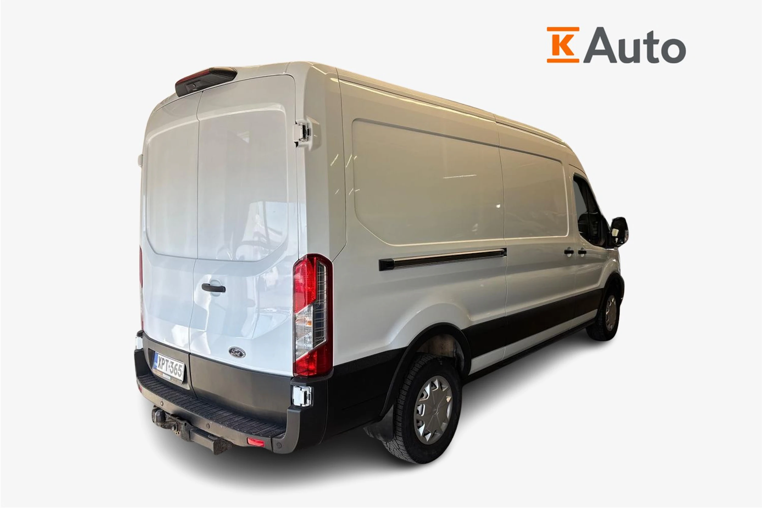 valkoinen Ford Transit 2022 kuva 2.