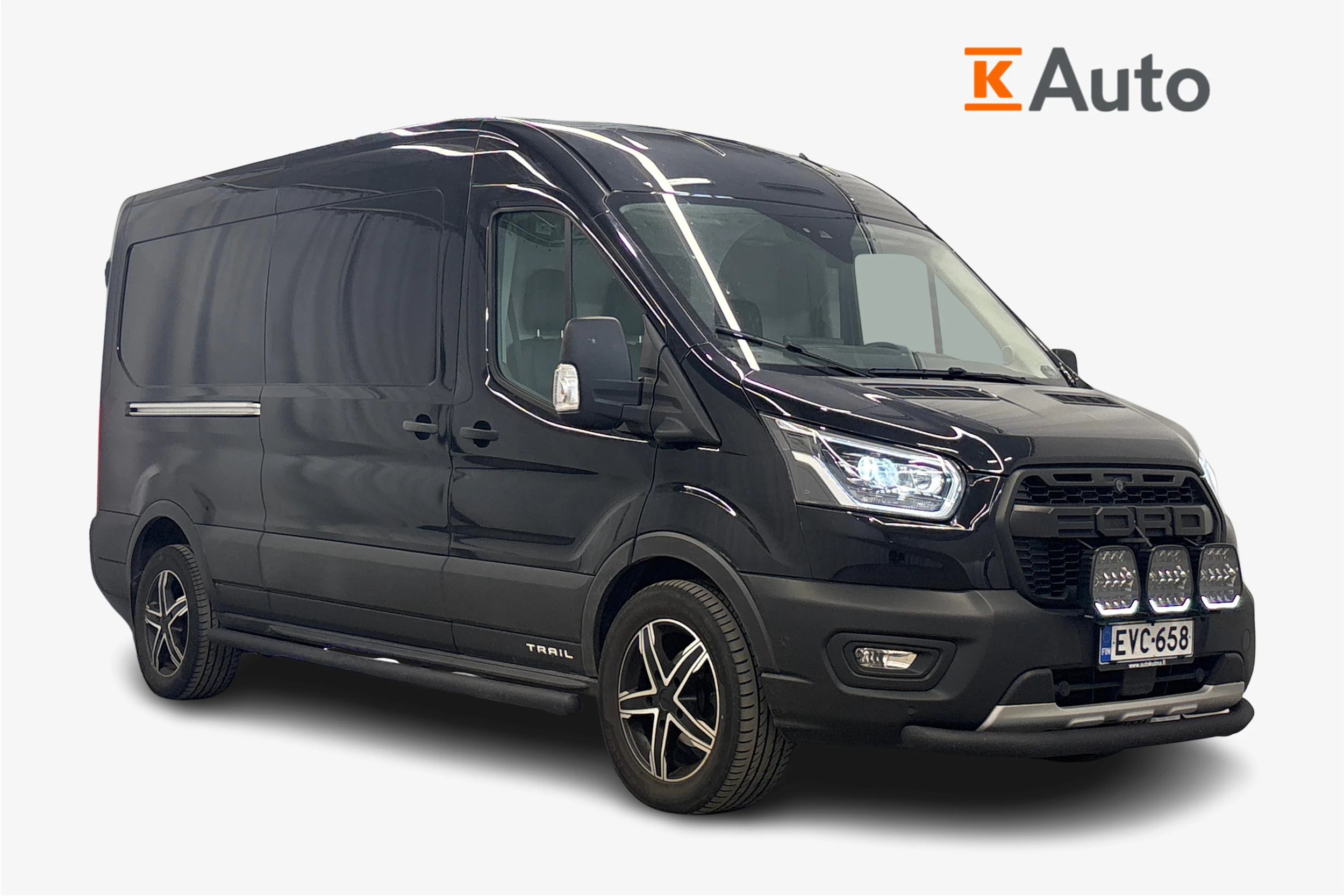 musta Ford Transit 2023 kuva 1.