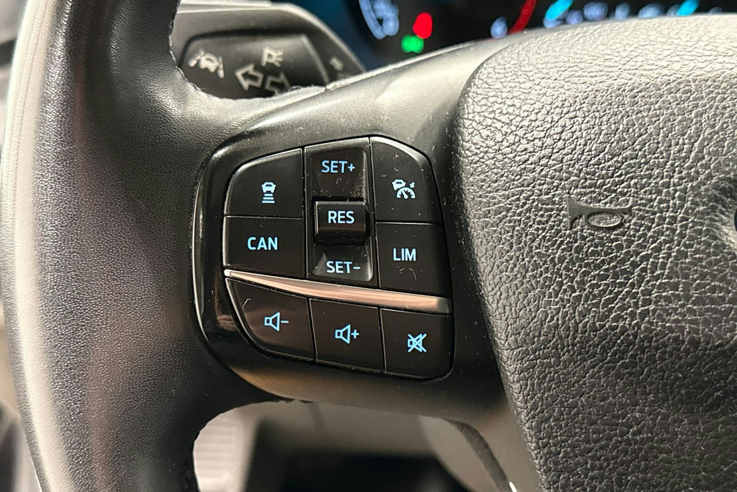 Musta Ford TRANSIT 2023 kuva 17.