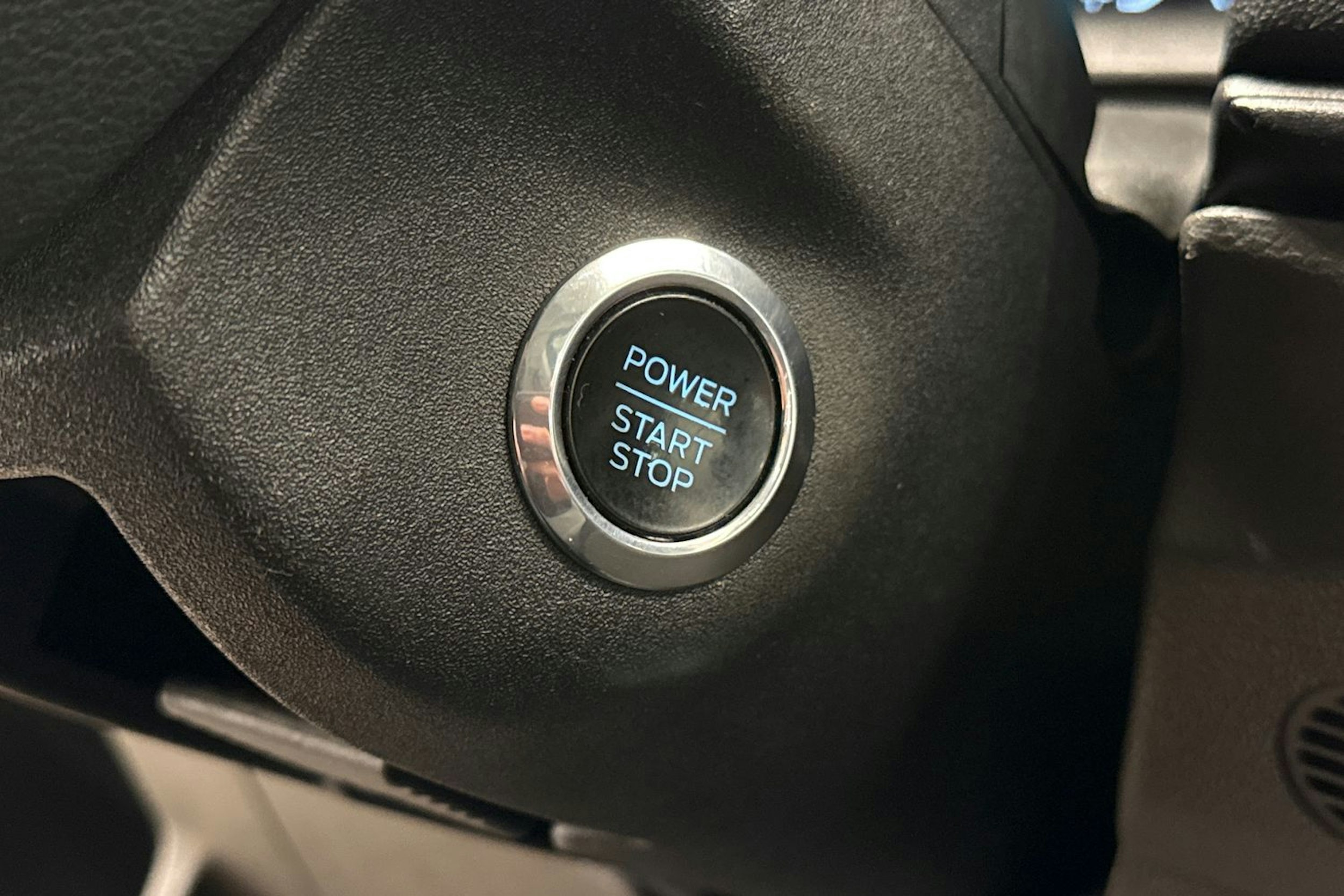 Musta Ford TRANSIT 2023 kuva 21.