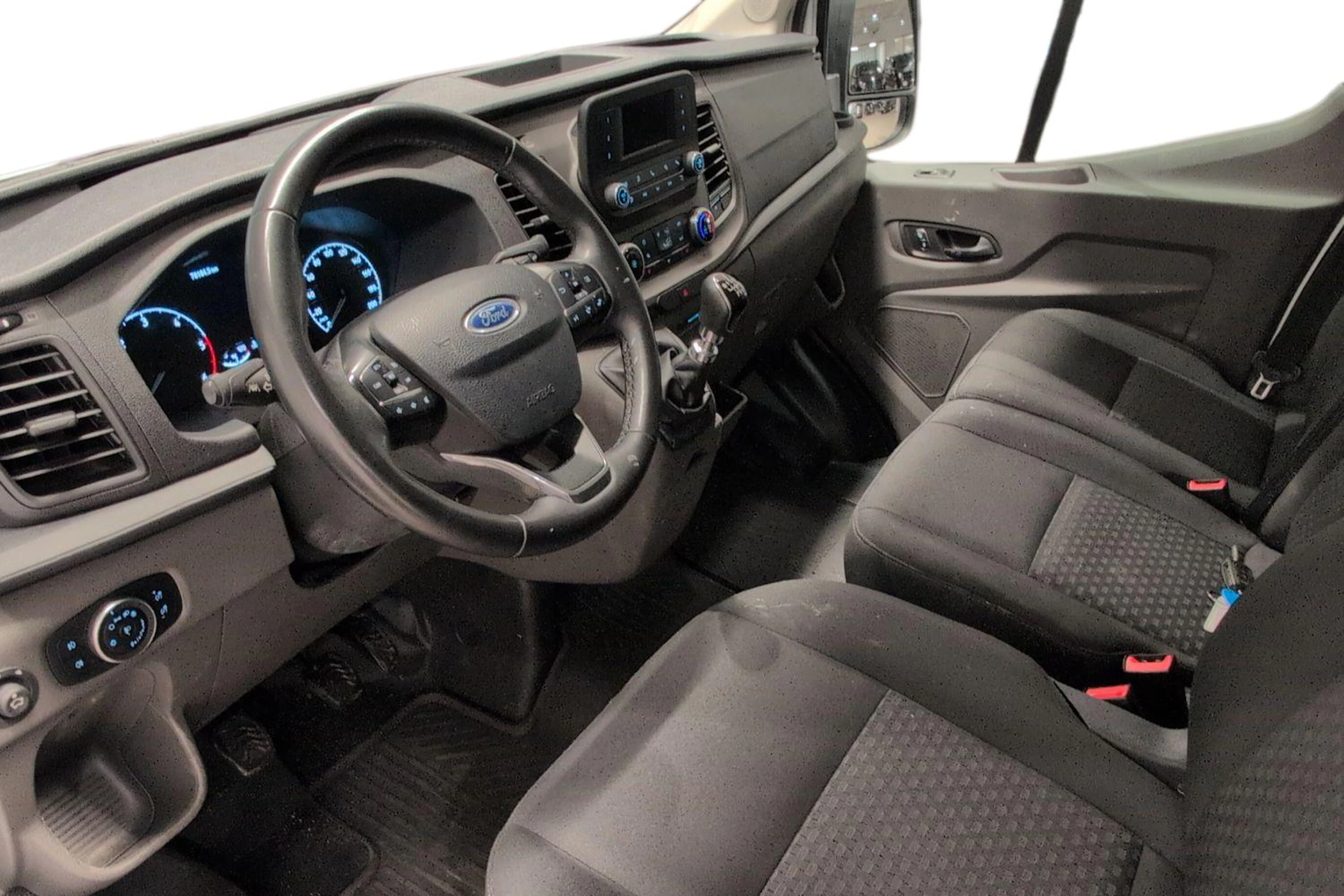 Valkoinen Ford TRANSIT 2023 kuva 8.