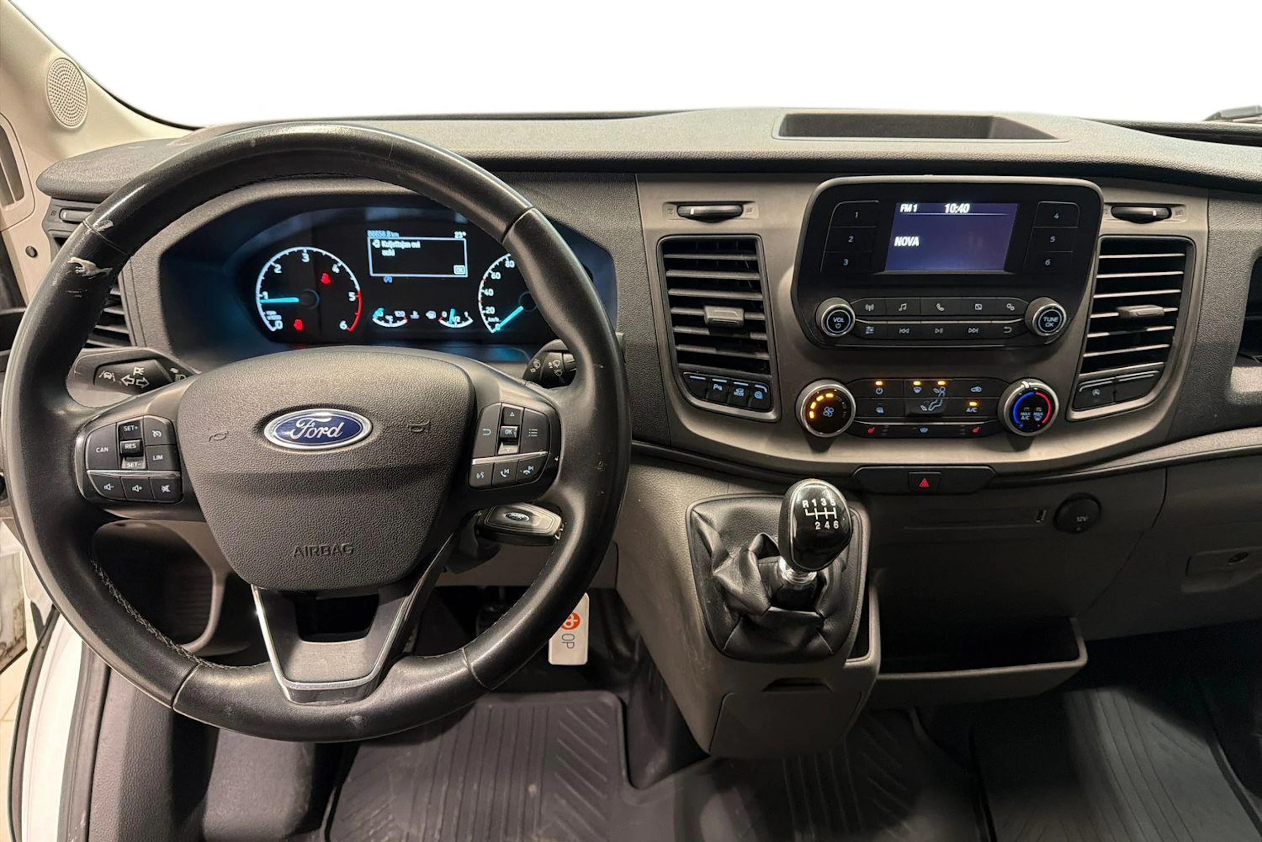 Valkoinen Ford TRANSIT 2023 kuva 9.