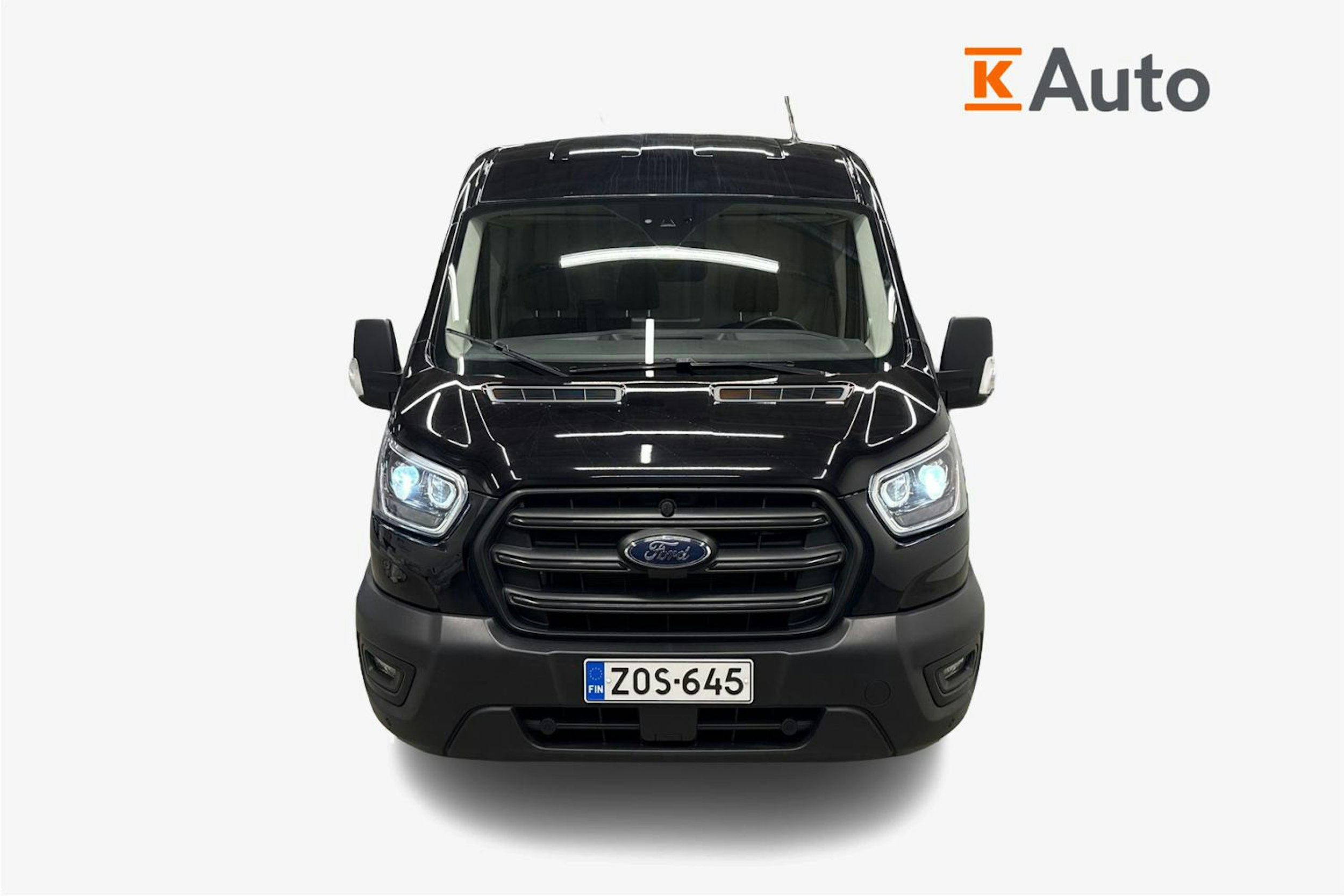 musta Ford Transit 2023 kuva 5.
