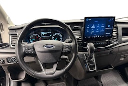 musta Ford Transit 2023 kuva 9.