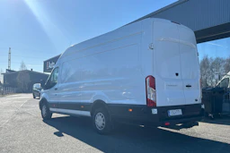 valkoinen Ford Transit 2024 kuva 3.