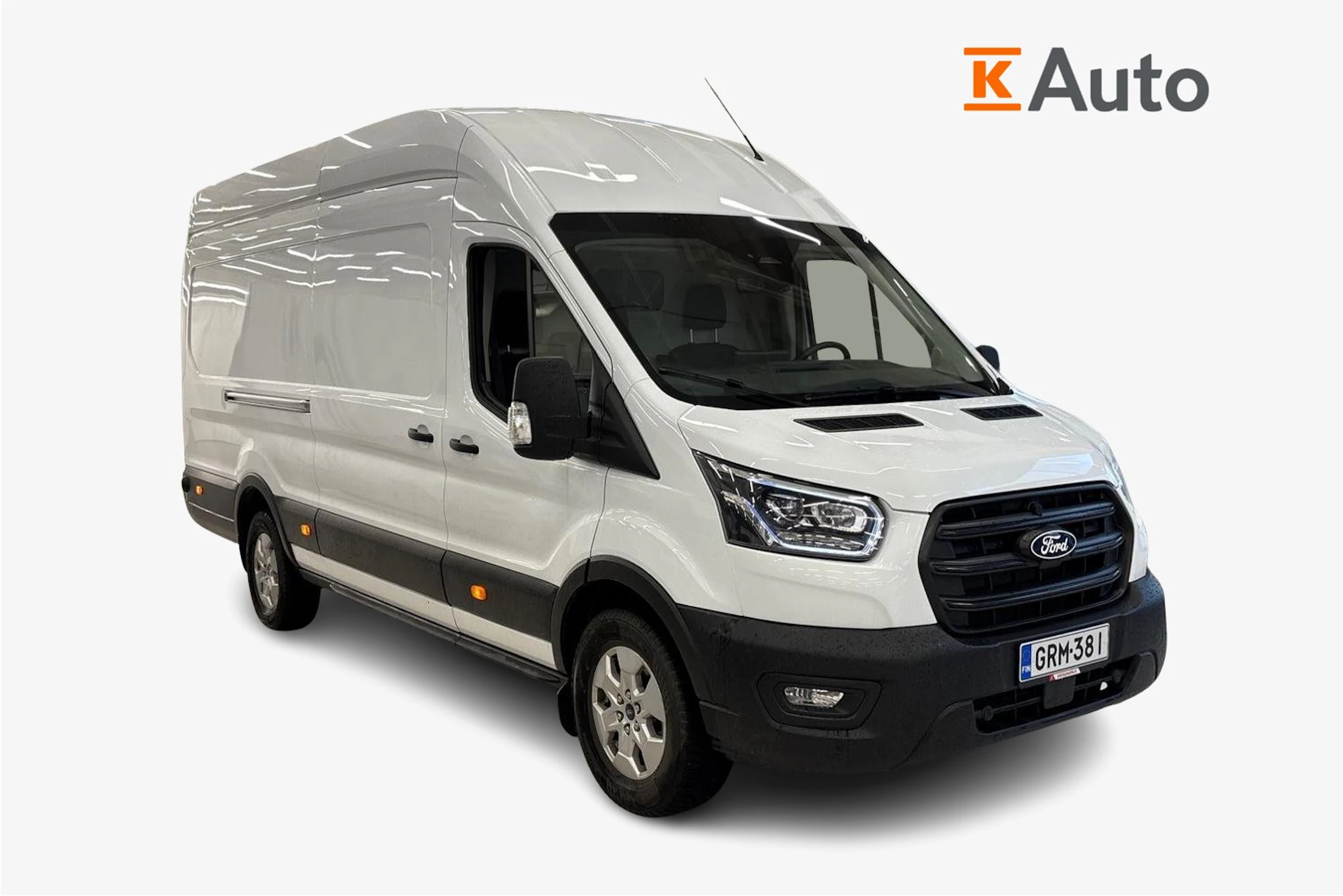 valkoinen Ford Transit 2026 kuva 1.