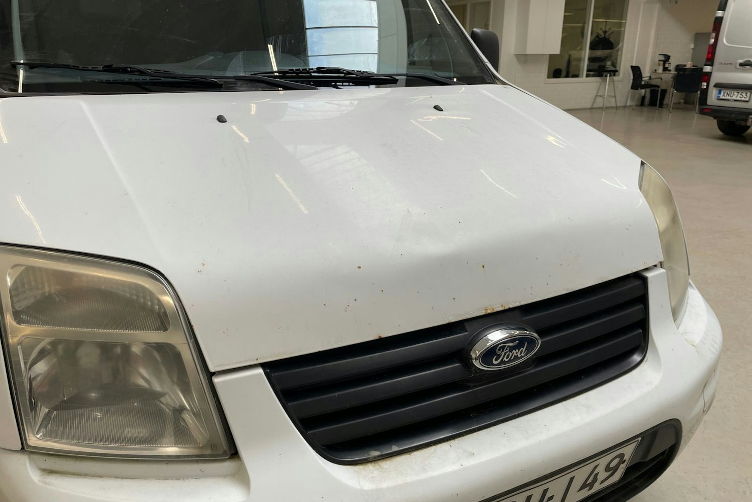 valkoinen Ford Transit Connect 2012 kuva 19.