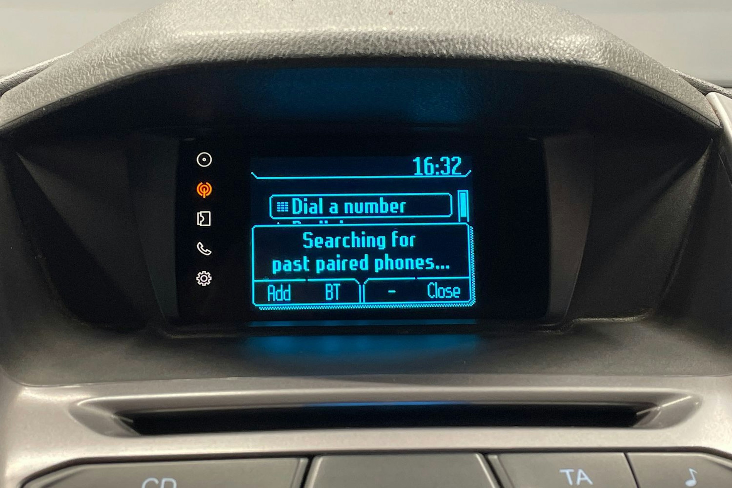 harmaa Ford Transit Connect 2014 kuva 20.