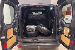 harmaa Ford Transit Connect 2014 kuva 22.