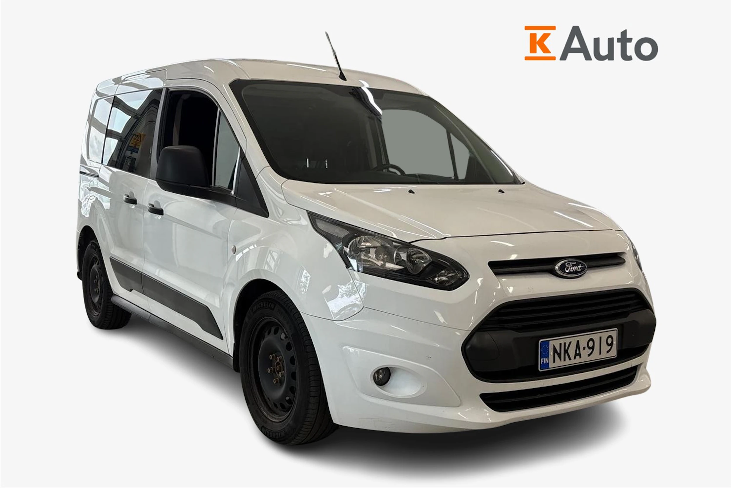 Valkoinen Ford Transit Connect 2016 kuva 1.