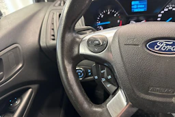 valkoinen Ford Transit Connect 2017 kuva 16.