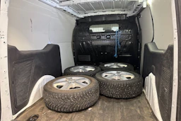 valkoinen Ford Transit Connect 2017 kuva 28.