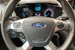 valkoinen Ford Transit Connect 2018 kuva 17.