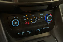 sininen Ford Transit Connect 2018 kuva 29.