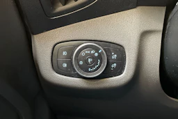 sininen Ford Transit Connect 2018 kuva 31.