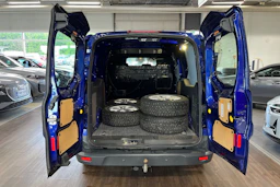 Sininen Ford Transit Connect 2018 kuva 11.