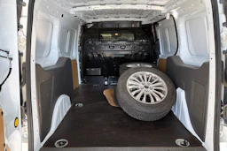 valkoinen Ford Transit Connect 2019 kuva 4.