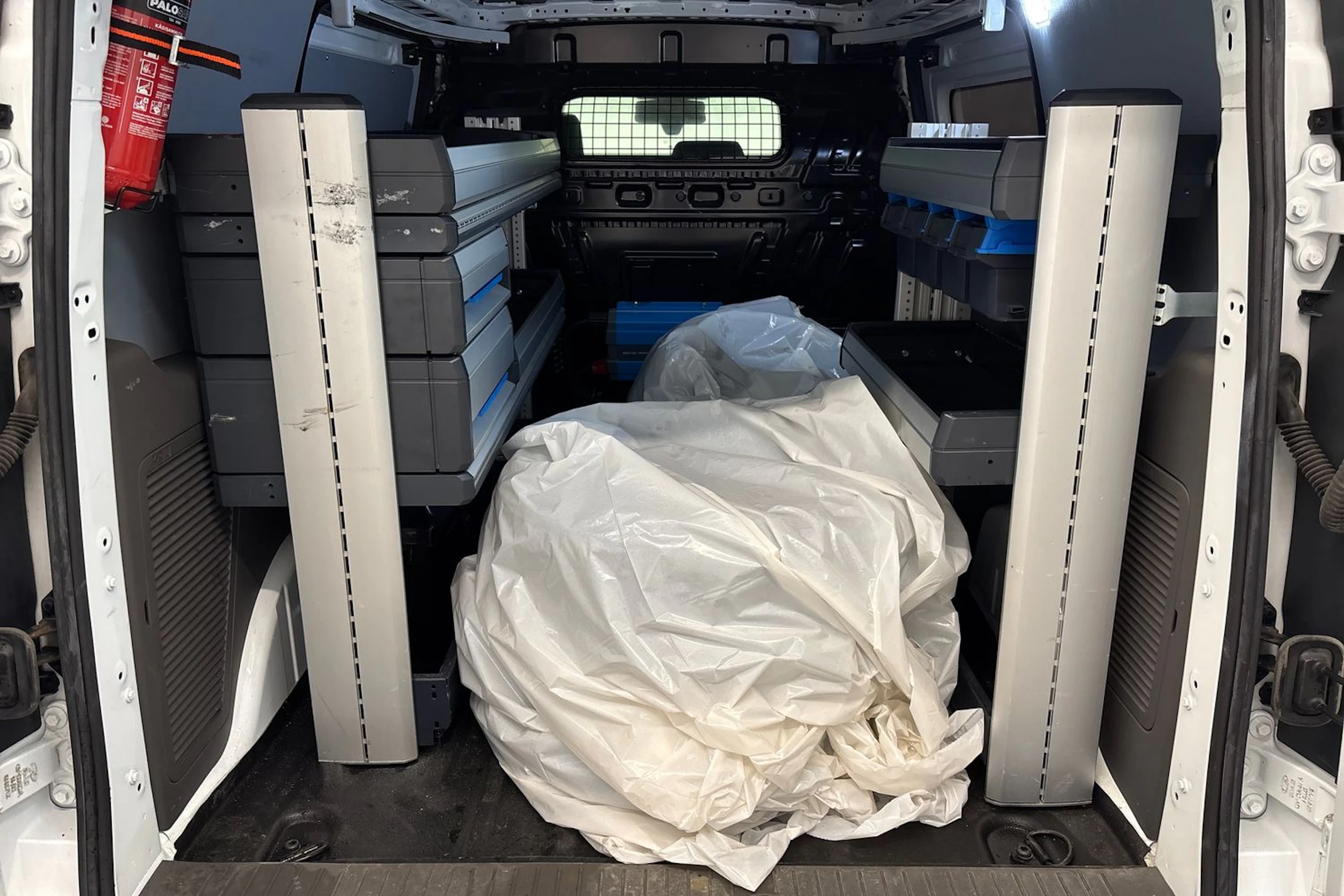 valkoinen Ford Transit Connect 2020 kuva 24.
