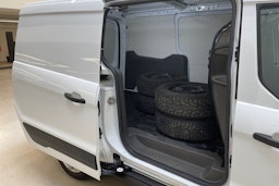 valkoinen Ford Transit Connect 2020 kuva 13.