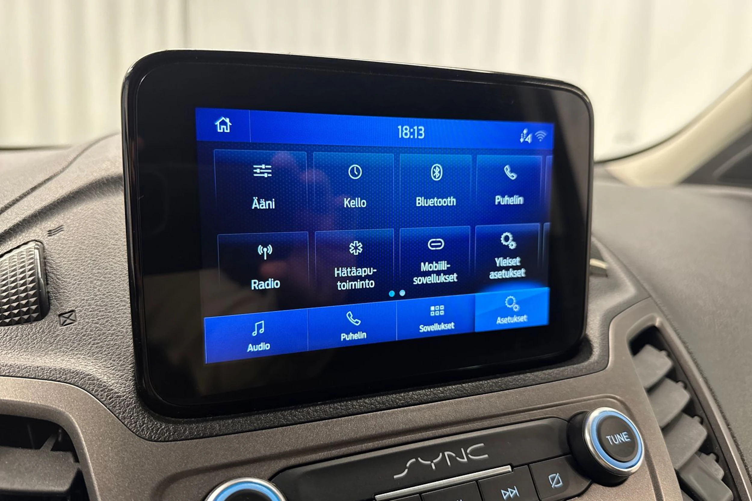 musta Ford Transit Connect 2021 kuva 22.
