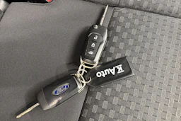 musta Ford Transit Connect 2021 kuva 38.
