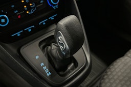 valkoinen Ford Transit Connect 2021 kuva 16.