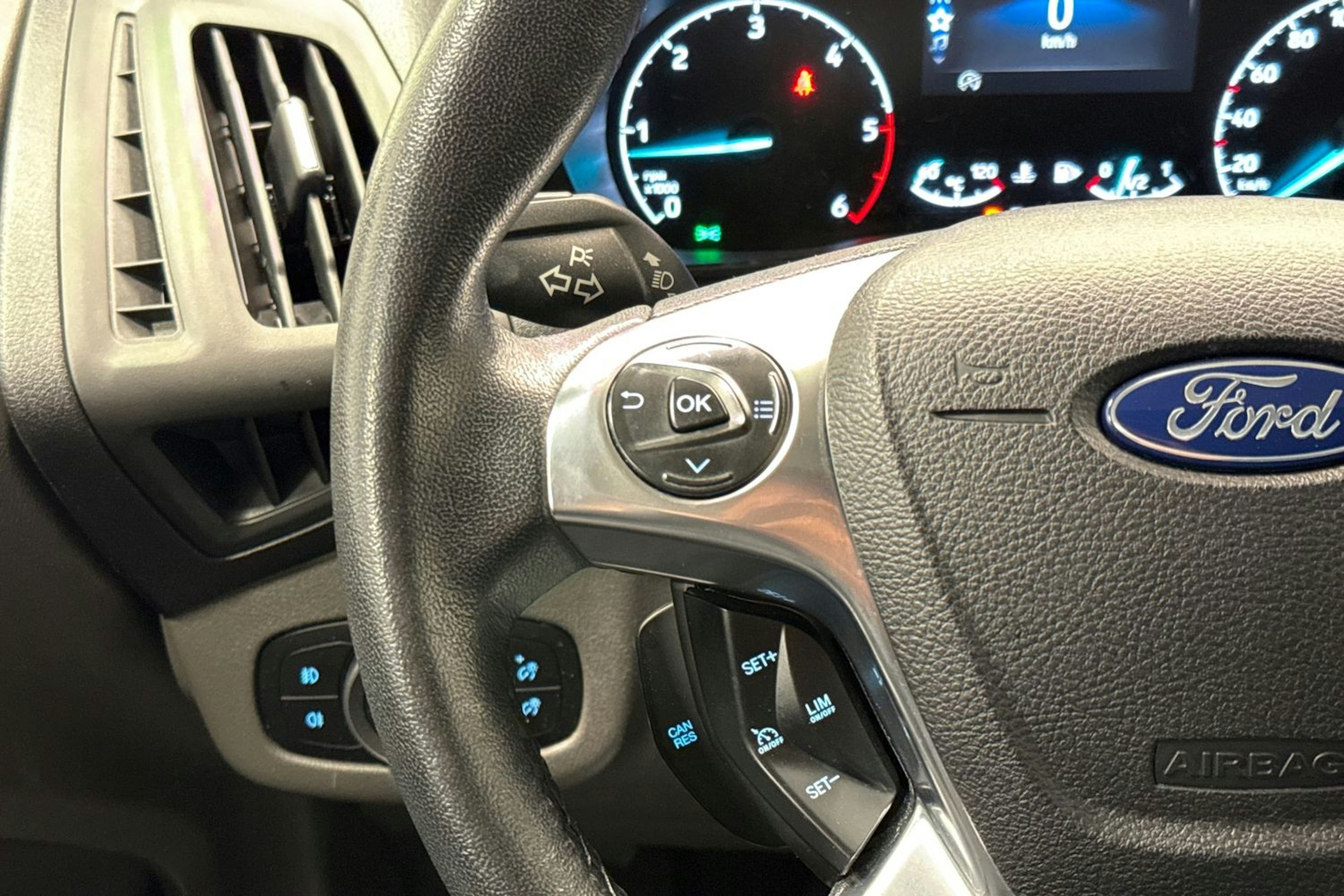 met. harmaa Ford Transit Connect 2021 kuva 17.