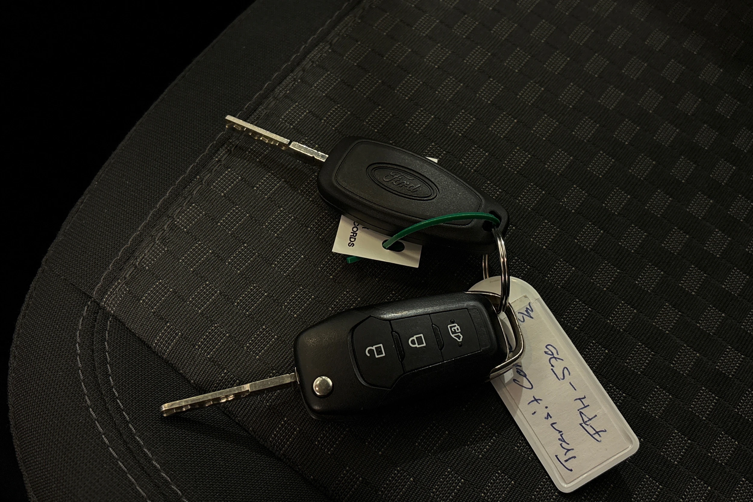 valkoinen Ford Transit Connect 2022 kuva 17.