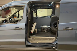 sininen Ford Transit Connect 2022 kuva 26.
