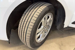 valkoinen Ford Transit Connect 2022 kuva 26.