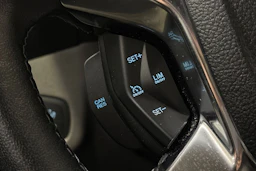 punainen Ford Transit Connect 2023 kuva 17.