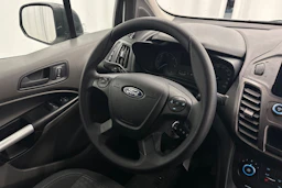 valkoinen Ford Transit Connect 2025 kuva 10.
